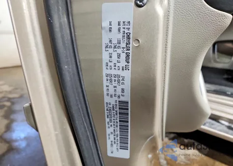 2015 Dodge Grand Caravan Sxt z USA, uszkodzony, nr VIN 2C4RDGCG6FR516634